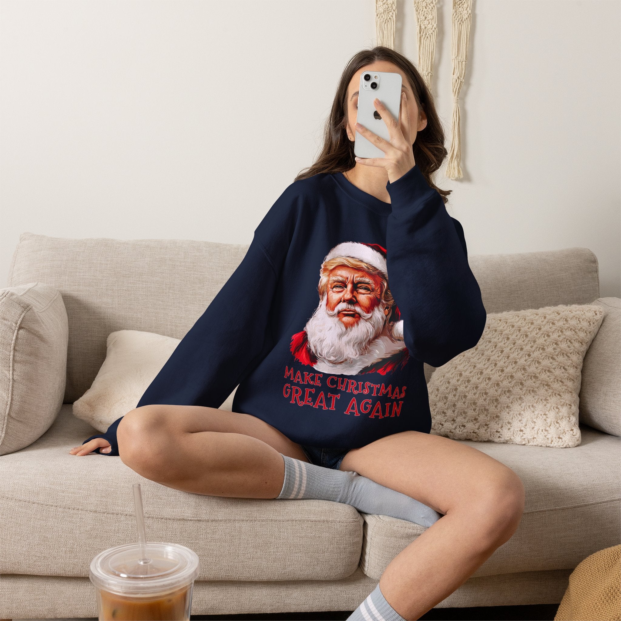 Trump Santa Face Illustration Make Christmas Great Again Sweatshirt